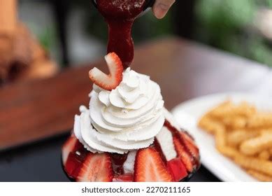 Bingsu Bingsoo Patbingsu Popular Korean Shaved Stock Photo 2278123699 | Shutterstock