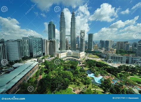City Skyline Of Kuala Lumpur, Malaysia. Editorial Photo - Image: 27317741