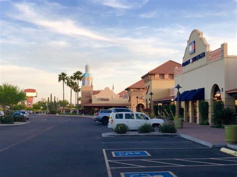 OUTLETS AT ANTHEM - 135 Photos & 143 Reviews - 4250 W Anthem Way, Phoenix, Arizona - Outlet ...