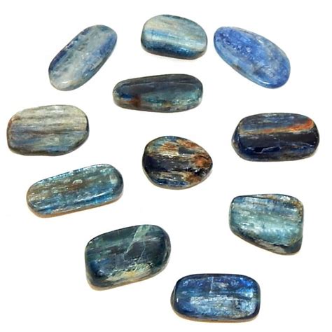 Kyanite - To Balance All of the Chakras & Encourage Dreaming