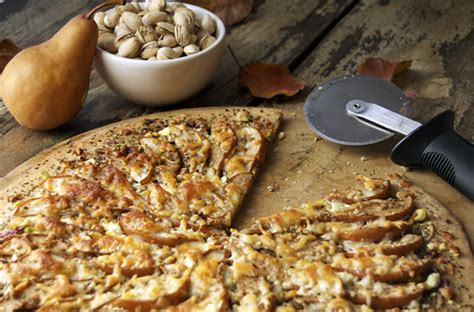 Pear, Goat Cheese & Pistachio Pizza | Savour the Senses