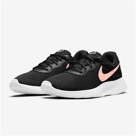 Nike’s Women Black + Pink - Gem