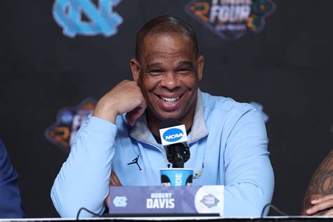 UNC Basketball: Hubert Davis has some lineup options!