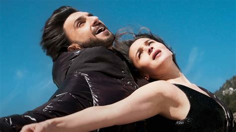 Rocky Aur Rani Kii Prem Kahaani: Ranveer Singh's fees is way more than ...