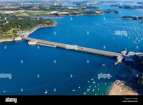 Tidal power station france hi-res stock photography and images - Alamy