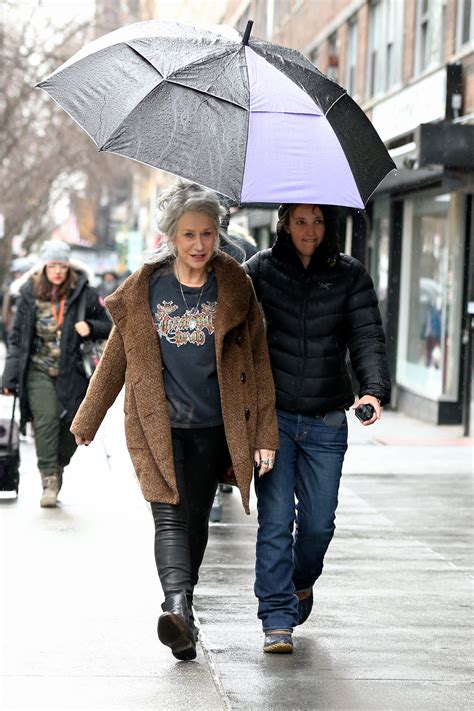 Helen Mirren, 70, Steps Out Looking Effortlessly Cool in Leather ...