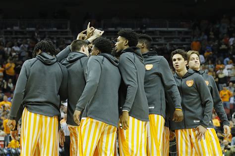 Tennessee Basketball: 3 reasons why Vols will be tourney team in 2019-20 - Page 3