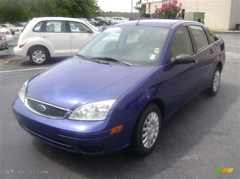 2006 Ford Focus Sedan - news, reviews, msrp, ratings with amazing images