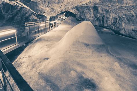 Demänovská Ice Cave – slovakia.com