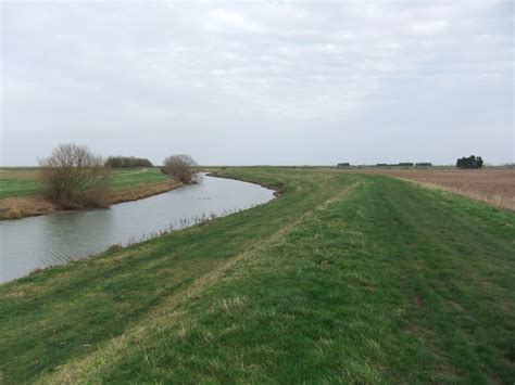 Louth Canal © David Brown :: Geograph Britain and Ireland