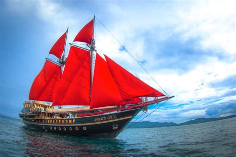 Calico Jack Welcome Video Komodo Liveaboard