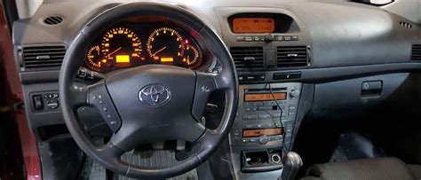 Toyota Avensis (2003 - 2006) - AutoManiac