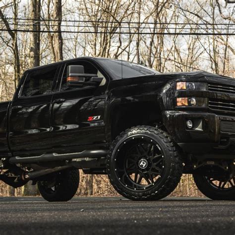 Custom Chevy Silverado | Images, Mods, Photos, Upgrades — CARiD.com Gallery