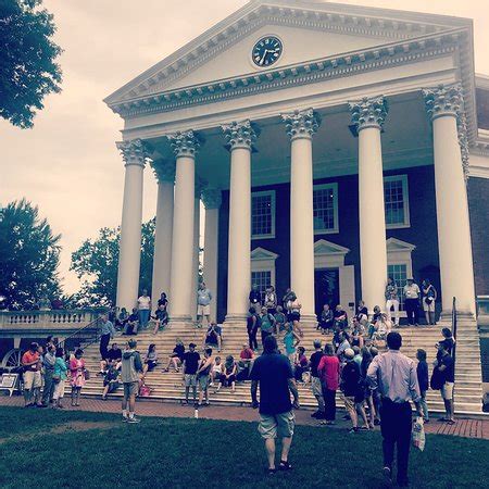 University of Virginia (Charlottesville): Aggiornato 2018 - tutto quello che c'è da sapere ...