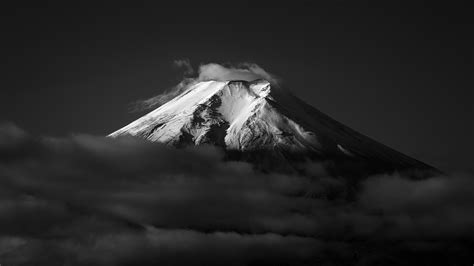 3840x2160 Mount Fuji Monochrome 4K ,HD 4k Wallpapers,Images,Backgrounds,Photos and Pictures