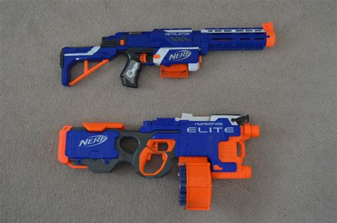 StudioYale: Nerf Elite Hyperfire Review (7/10)