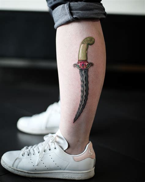 Lou's Realistic Dagger Tattoo - Mike Knot