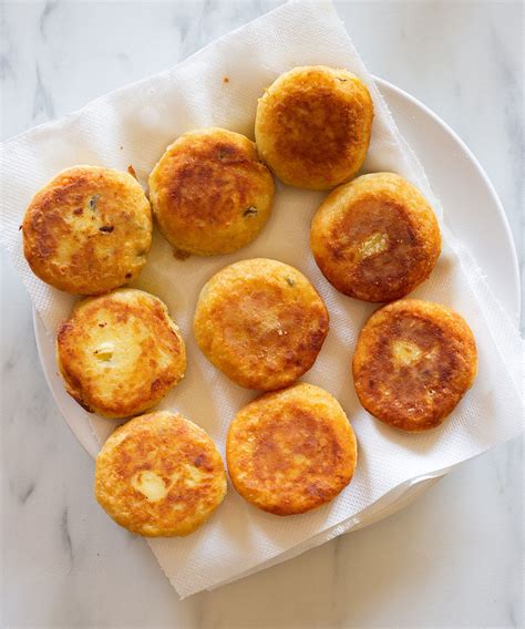 Tortitas de Papa con Queso (Mexican potato and cheese cakes)