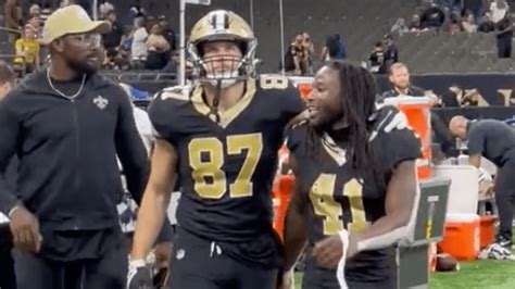 Former Vols standout Alvin Kamara goes viral for heartwarming moment ...