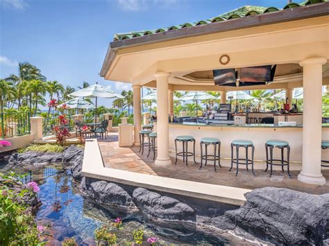 Beachfront Restaurants in Kauai | Luau | Grand Hyatt Kauai