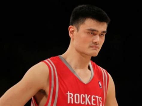 Yao Ming Retires After Injury-Plagued Career