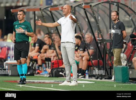 ALKMAAR, 25-07-2019, AZ - Hacken , UEFA Europa League , Second Qualifying Round , AZ trainer ...