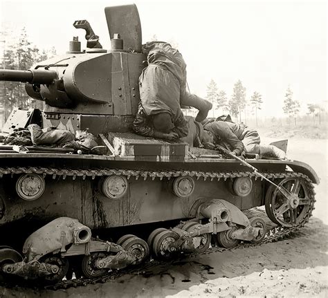 Asisbiz Soviet T 26 tank detroyed after a battle with German forces shows the carnage of war 03