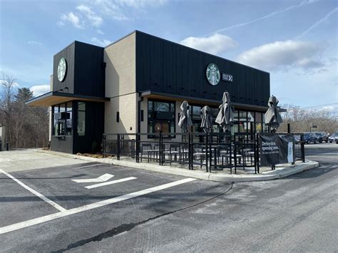 Torrington's first standalone Starbucks opens on East Main Street