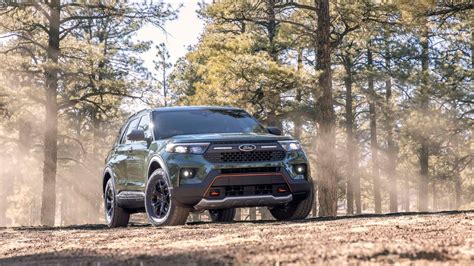 2021 Ford Explorer Timberline arrives to take the family to the trailhead