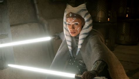 Why Does Ahsoka Tano Have Two White Lightsabers? - NEO Sabers™