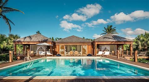 Turks and Caicos Honeymoon Resorts - The Top 7 for 2023