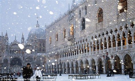 Winter in Venice can mean several inches of SNOW both on land and on ...