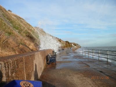 Folkestone Beach - Photo "March Storm, Folkestone" :: British Beaches