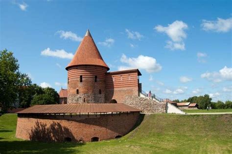 10 Most Famous Castles In Lithuania For A Dreamy Vacay!