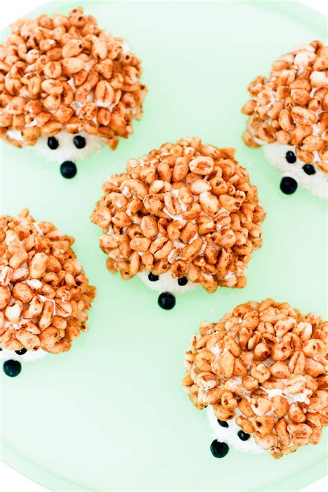 5-Minute Hedgehog Treats | Handmade Charlotte