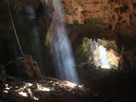 Ngonga Cave - Gallery Tours & Safaris