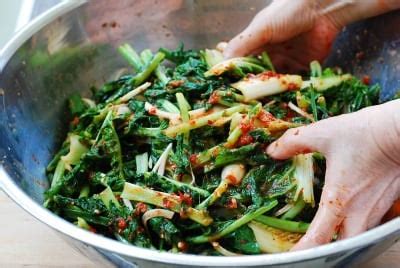 Yeolmu Kimchi (Young Summer Radish Kimchi) - Korean Bapsang