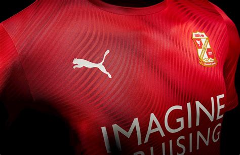 2019/20 HOME KIT LAUNCHED - News - Swindon Town