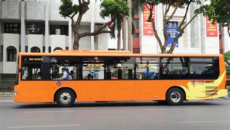 Cuộc đời giống như một chuyến xe bus, đến trạm cần đến là phải xuống và lựa chọn là quyền tối ...