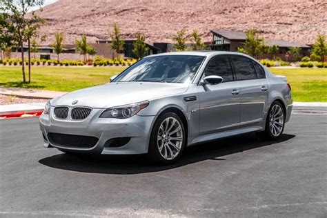 Buying This BMW M5 Will Get You One Of The Last Great V10s | Carscoops