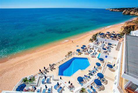 Armação de Pêra Beach (Algarve) | Jet2holidays