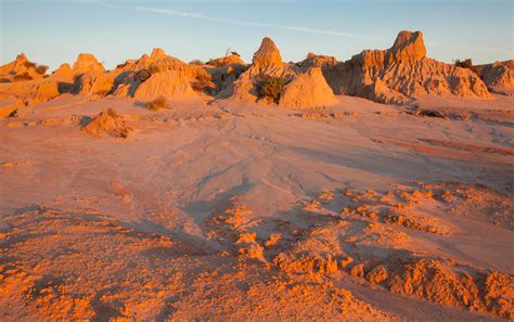 Secrets of Lake Mungo | Australia’s Defining Moments Digital Classroom | National Museum of ...