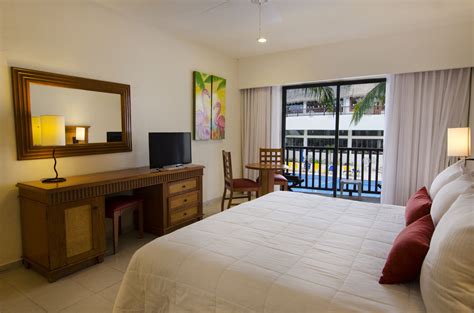 The Reef Coco Beach Resort - Playa Del Carmen - Reef Coco Beach All ...