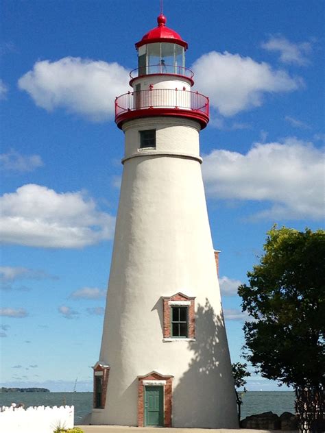 Pin by Angela Robins on Beacon of Hope | Marblehead lighthouse, Lighthouse pictures, Lighthouse ...