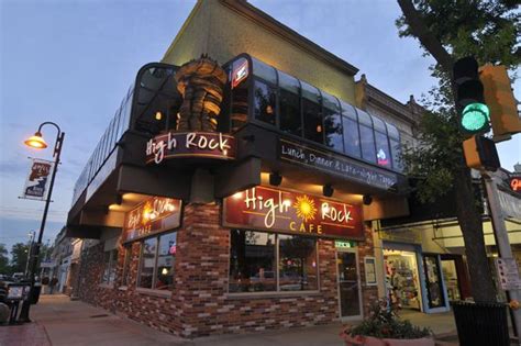 Modern American cuisine with a sense of adventure, High Rock stands out with bold flavors and ...