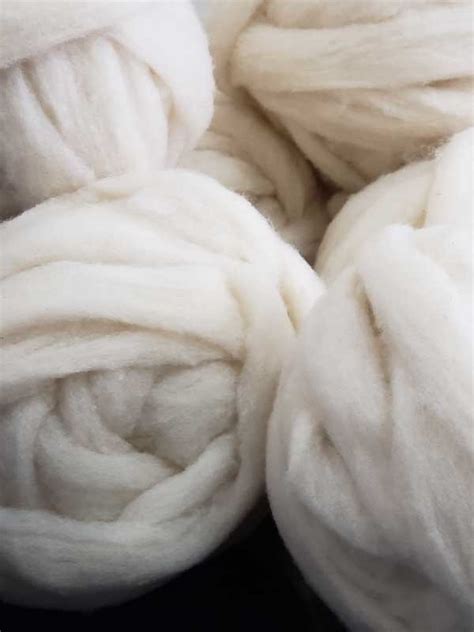 Southdown Wool Roving – by the pound – Bulk - ATi Farms Angora Goats and Fiber