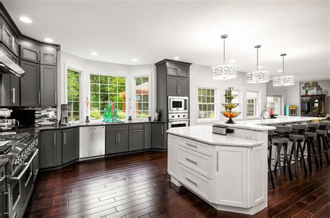 Viking appliance award winning kitchen | homify