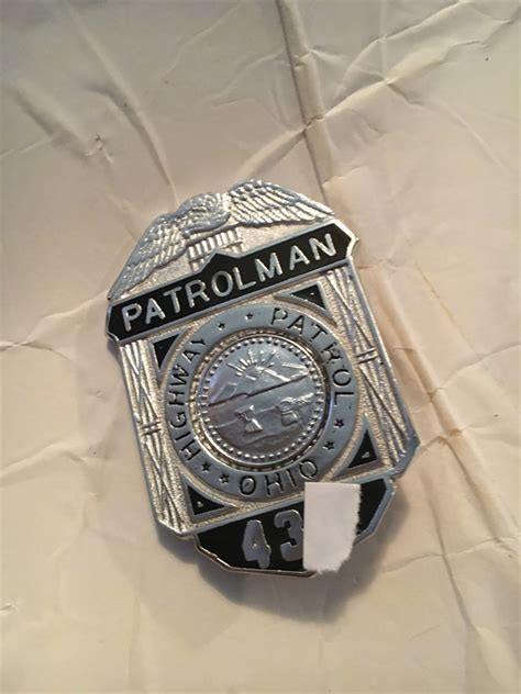 Collectors-Badges Auctions - Patrolman Ohio Highway Patrol