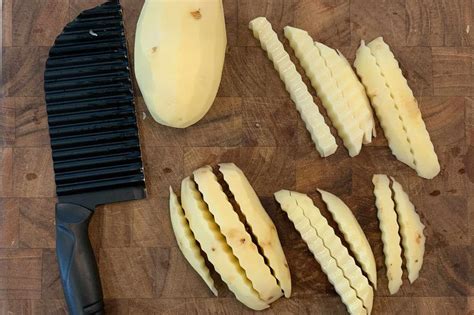 How to Make Crinkle Cut Fries in an Air Fryer or Oven