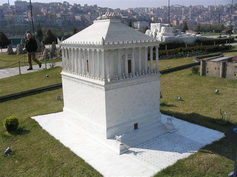 Mausoleum of Halicarnassus | Tourisum Places